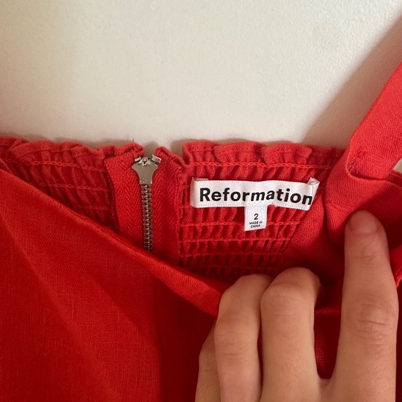 Reformation %100 Linen Manet Dress in Hot Day - Picture 7 of 16